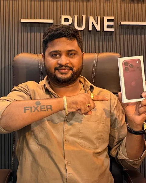 Amol Londhe, Founder & CEO – iPhone Fixer, at the iPhone Fixer shop in Pune